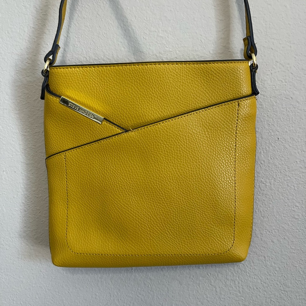 Steve Madden mustard yellow pebbled faux leather crossbody bag minimalist